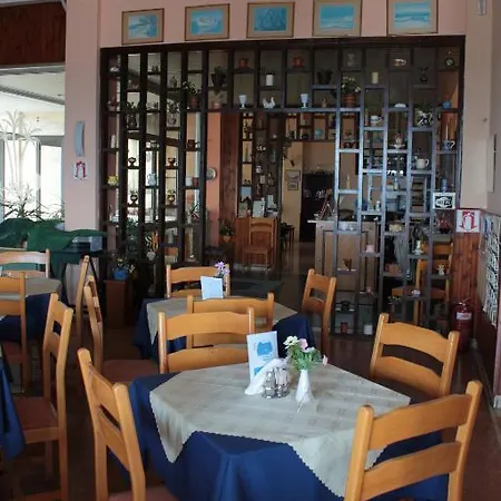 Fadira Hotel